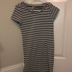 T-shirt dress